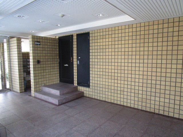 エトワールのエントランス