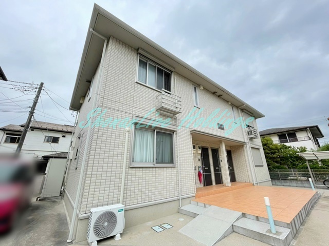 藤沢市本鵠沼３丁目のアパート