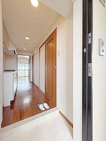 アールズタワー池下西の玄関