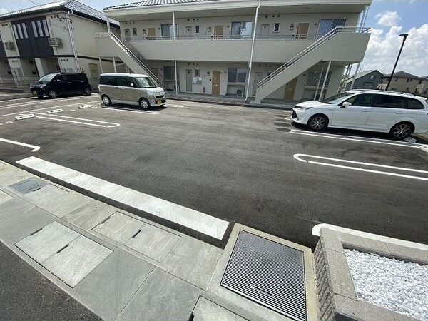 ラペーシュ　　刈谷市近郊の賃貸ならクラスホーム刈谷店の駐車場
