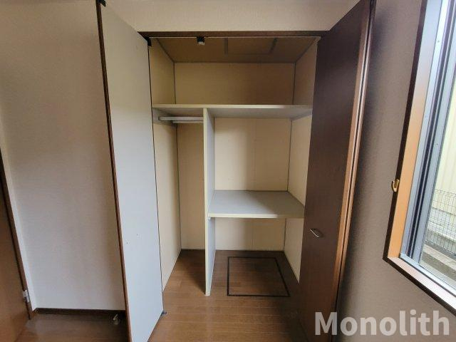 シャーメゾン光明池B棟の収納