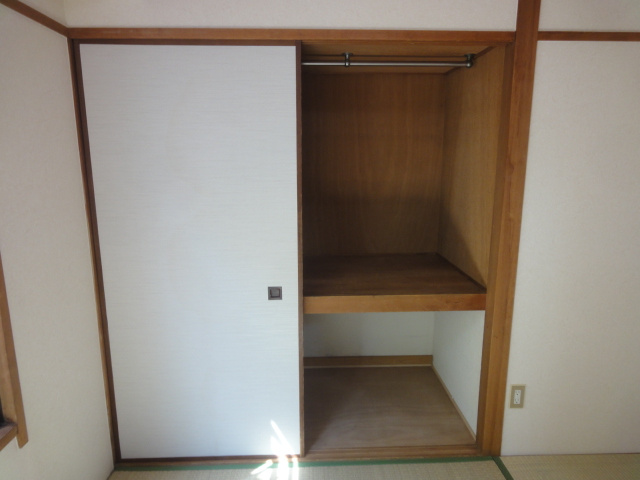 ハイツ村上の収納