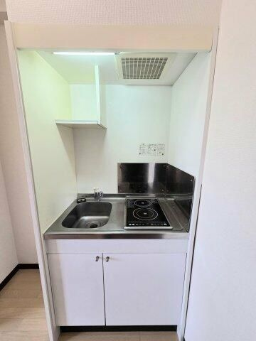 町田市小山町のアパートのキッチン