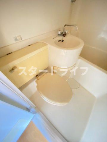 大阪市東淀川区柴島１丁目の賃貸マンションのトイレ