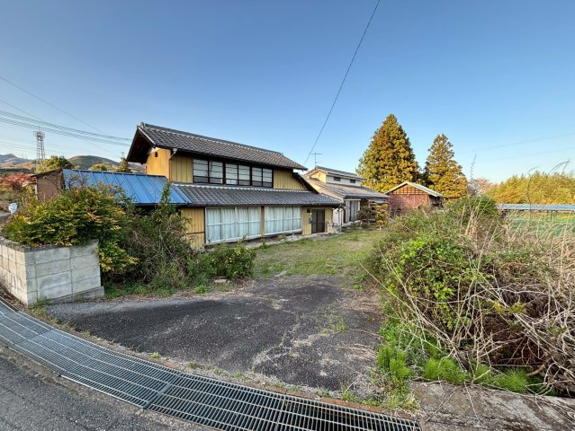 高崎市上室田町5526-1の庭