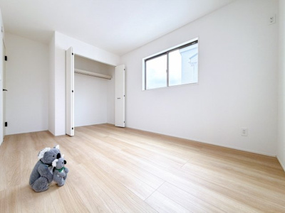 【洋室】 | 高崎市石原　GRAFARE | さまざまにカスタマイズしていただけるシンプルなデザインの内装。ご自身で素敵な空間を創り上げられます。