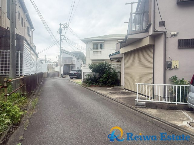 中古戸建　茅ヶ崎市柳島の前面道路含む現地写真