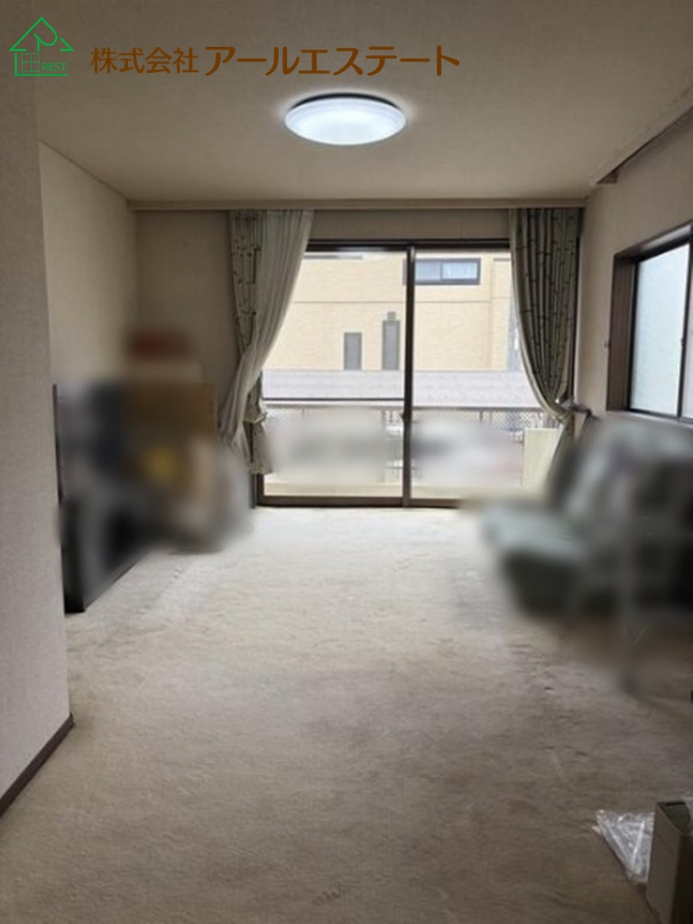 加古川市加古川町美乃利　　中古戸建の子供部屋