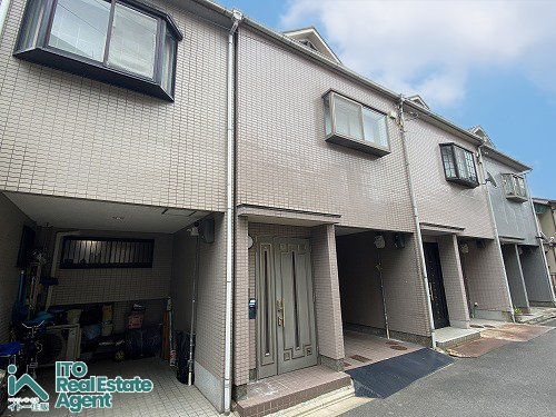 大宮西野山町 中古戸建の外観