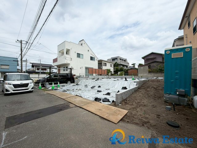 売地　藤沢市辻堂6丁目の前面道路含む現地写真