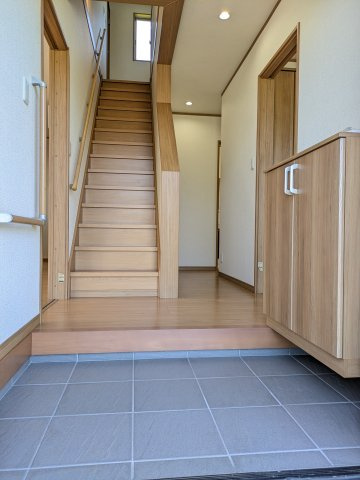 【玄関】 | 大網白里市南今泉　中古戸建