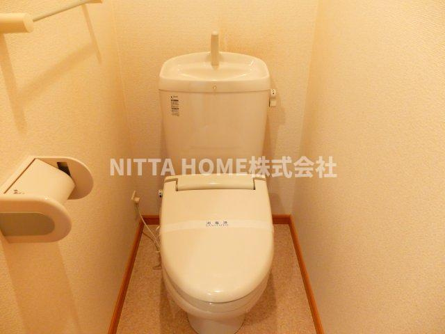エテルノ・カーサのトイレ|トイレはウォシュレット機能を設置◎