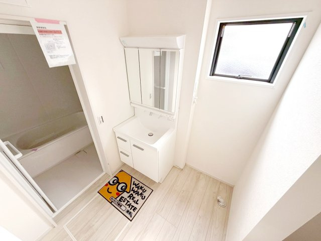 新築 戸建て　高柳3期の独立洗面台