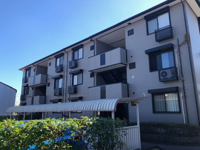 ヴィレッジ札場 A棟