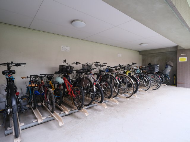 マイキャッスル月島の駐輪場|マイキャッスル月島：敷地内に駐輪場ございます！（空き要確認）