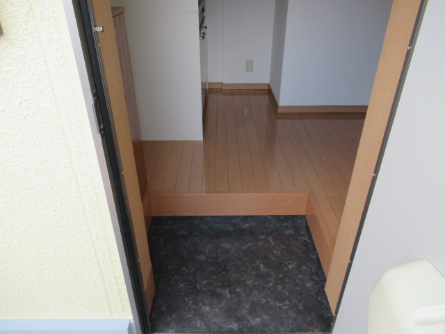 ソワサント上の丸の玄関