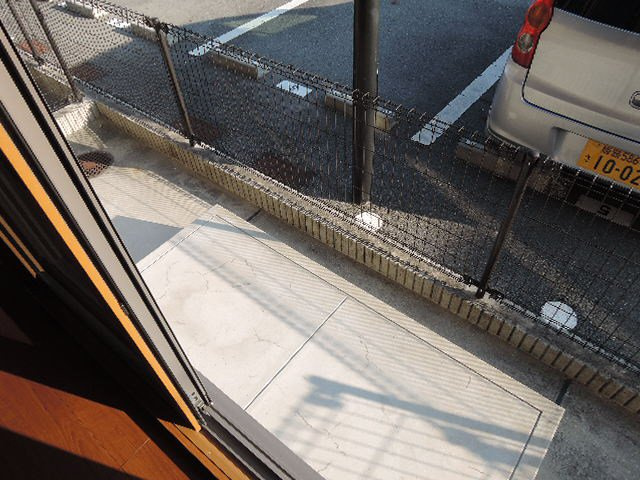 アゼリア宮上　Ａ棟のバルコニー