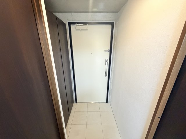 エカルラート青谷の玄関
