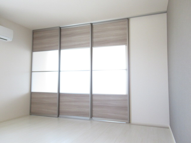 モアレ　オークラの子供部屋