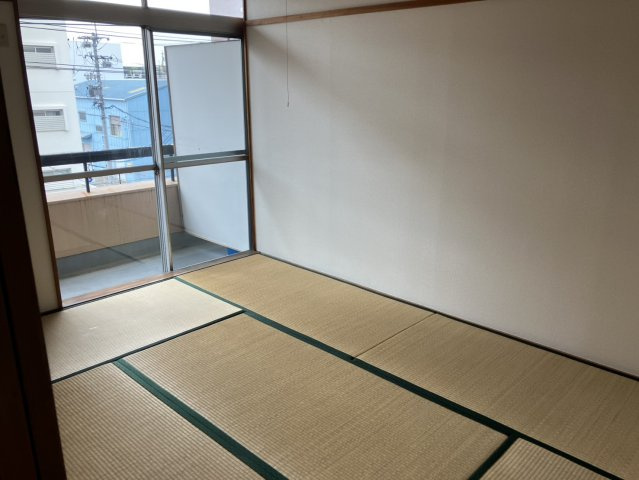 アイロスコートの和室