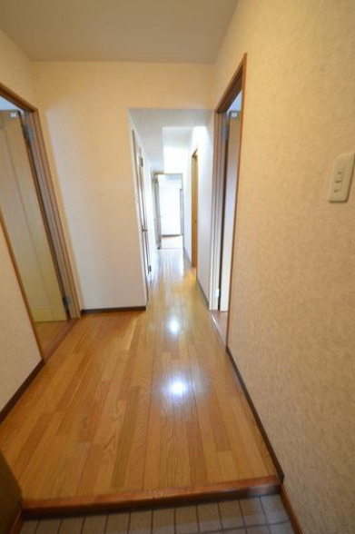 JUNメビウス国立の玄関|※別号室参考写真です