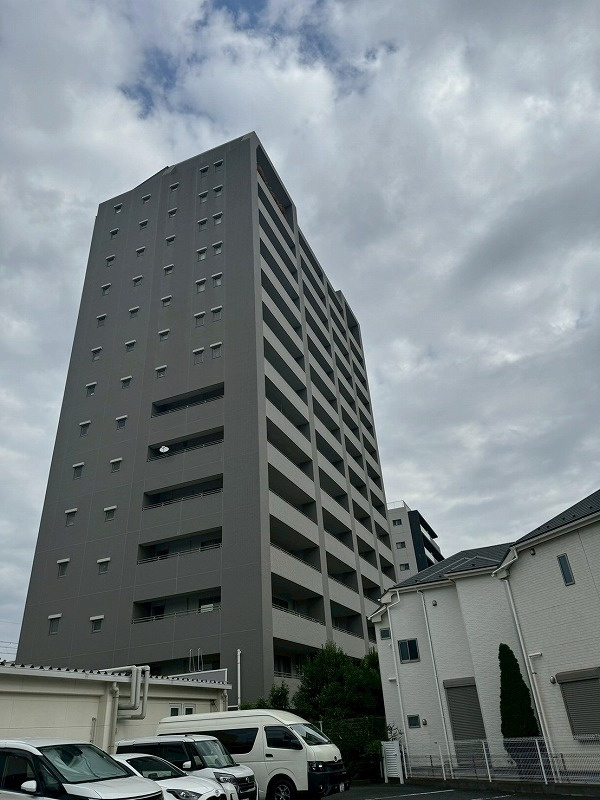 Ｄ’クラディア平和台の外観|ペット飼育可能！平成１５年築の耐震基準適合マンション、Ｄ’クラディア平和台は即日現地案内可能となっておりますので、お気軽にお問い合わせください！