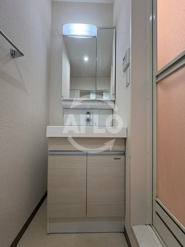 フジパレス我孫子西Ⅲ番館の独立洗面台|フジパレス我孫子西Ⅲ番館　独立洗面台