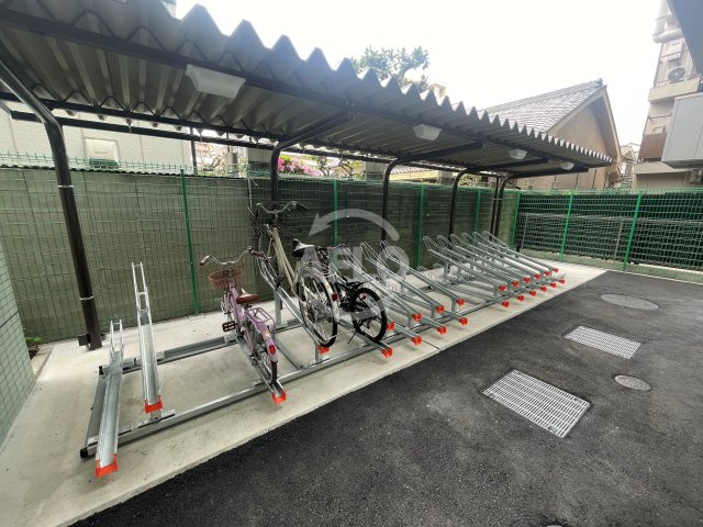 シャンピア(堺市立市小学校)のその他共用部分|シャンピア堺　駐輪場