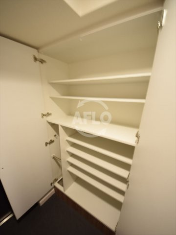 プレサンス松屋町グレースの収納|プレサンス松屋町グレース　収納