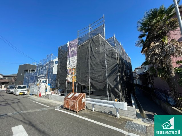 大津市雄琴　第5期　新築一戸建ての外観|周辺は落ち着いた街並みの住宅地！子育てがしやすい住環境です！まだ未完成ですが、現地でしかわからない事もございます。是非一度ご覧ください。