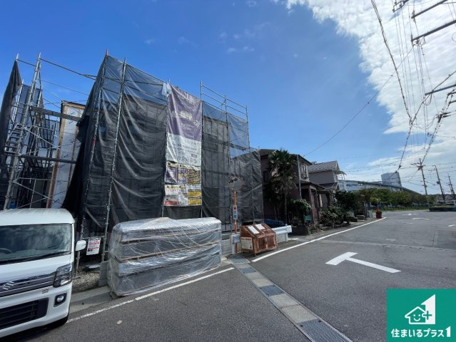 大津市雄琴　第5期　新築一戸建ての外観|周辺は落ち着いた街並みの住宅地！子育てがしやすい住環境です！まだ未完成ですが、現地でしかわからない事もございます。是非一度ご覧ください。