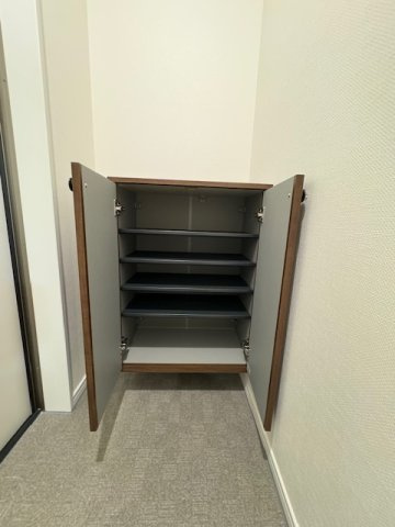 TUP津田沼 の玄関