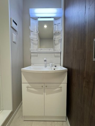 TUP津田沼 の独立洗面台
