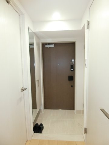 GOTEN武蔵小杉の玄関|他のお部屋の参考写真となります。