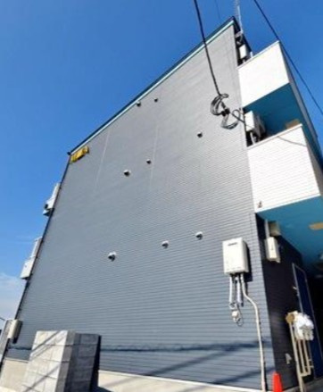 横浜市西区西戸部町３丁目のアパートの外観