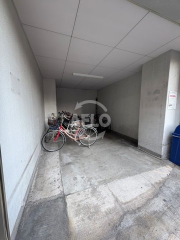 ミストラル本町ウエストのその他共用部分|ミストラル本町ウエスト　駐輪場