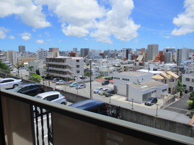 【展望】 | ヒルズ上之屋 | 写真とは違うお部屋になります。