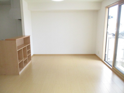 【居間・リビング】 | ヒルズ上之屋 | 写真とは違うお部屋になります。