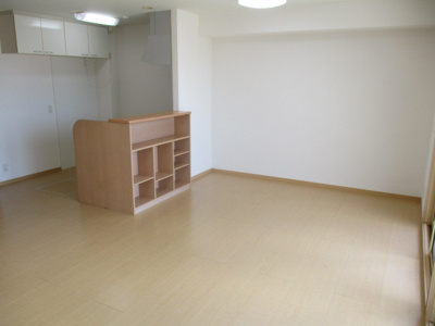 【居間・リビング】 | ヒルズ上之屋 | 写真とは違うお部屋になります。