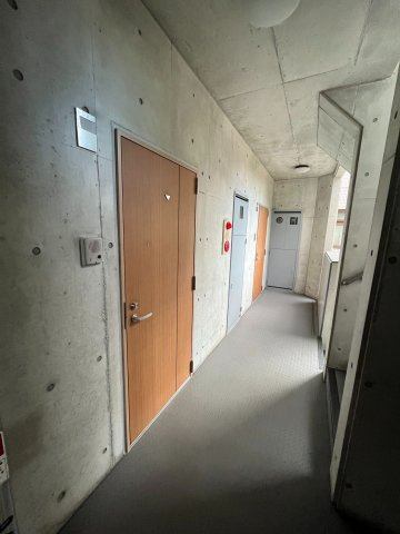 エルセレッソの玄関
