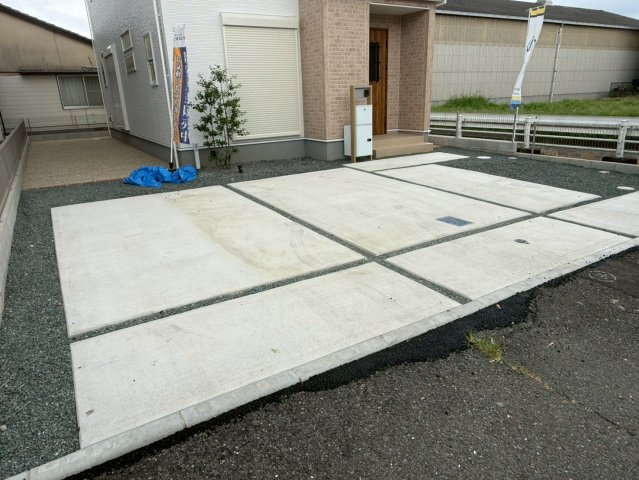 リーブルガーデン／南区野口1丁目／1号棟の駐車場