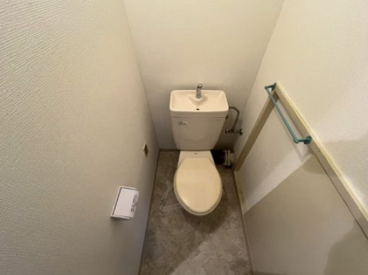 泉北鴨谷台3丁第二住宅のトイレ