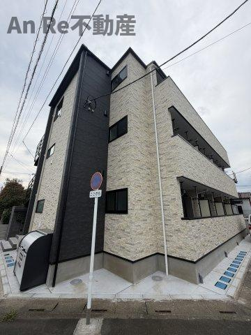 MELLAS鳩ヶ谷の外観