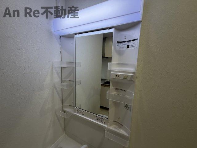 MELLAS鳩ヶ谷の独立洗面台