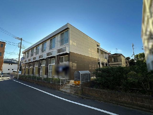レオパレスリバーサイドの外観
