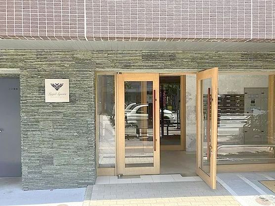 ルガルスクエア南千住のエントランス|ゆとりのあるエントランスです