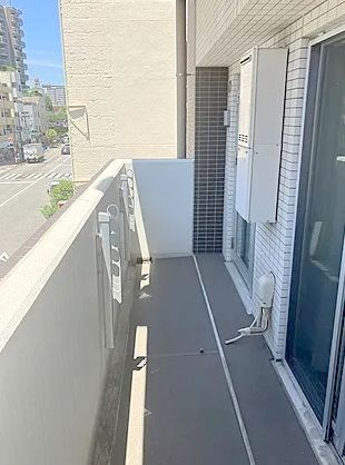 ルガルスクエア南千住のバルコニー|お洗濯にも便利なバルコニー付き