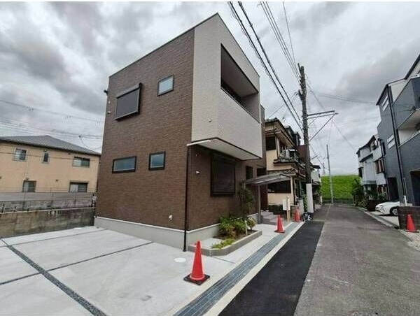 茨木市橋の内1丁目戸建の外観