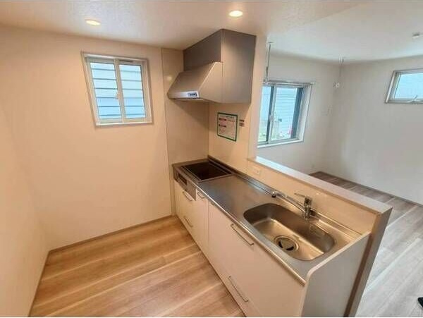 茨木市橋の内1丁目戸建のキッチン