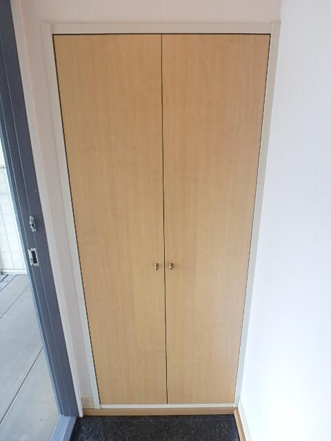 川崎市多摩区菅５丁目のアパートの収納